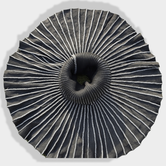 Striped Knitted Midi Skirt - Picture 4 of 6